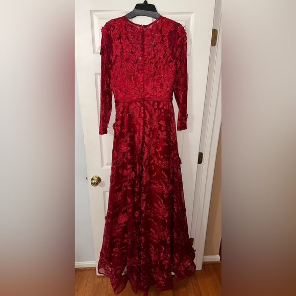 Mac Duggal Long Sleeve Floral Mesh Gown - Picture 3 of 9